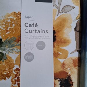 Assorted Cafe Curtains Sheet