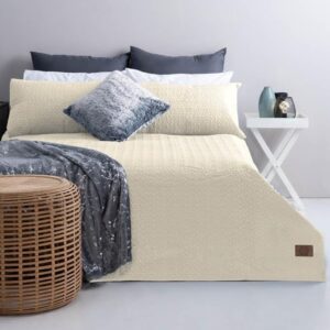 Cream  Pierre Cardin Plain Pinsonic Quilts 3Pc